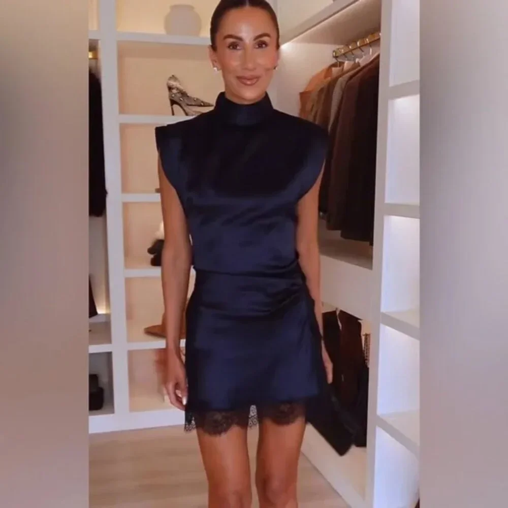 ZARA MINI COMBINATION LACE DRESS - Picture 3 of 11